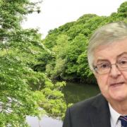 Mark Drakeford is to host a summit on river pollution at the Royal Welsh Show.